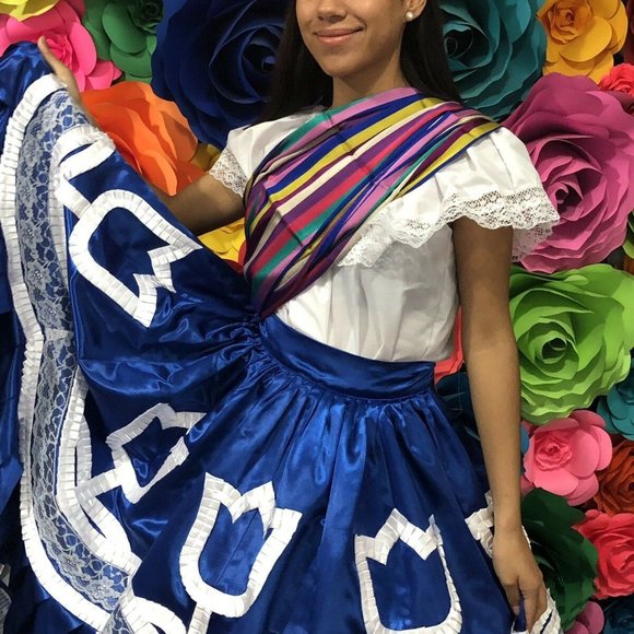 Mexican China Poblana SKIRT only 5 de mayo day of - Picture 3 of 4